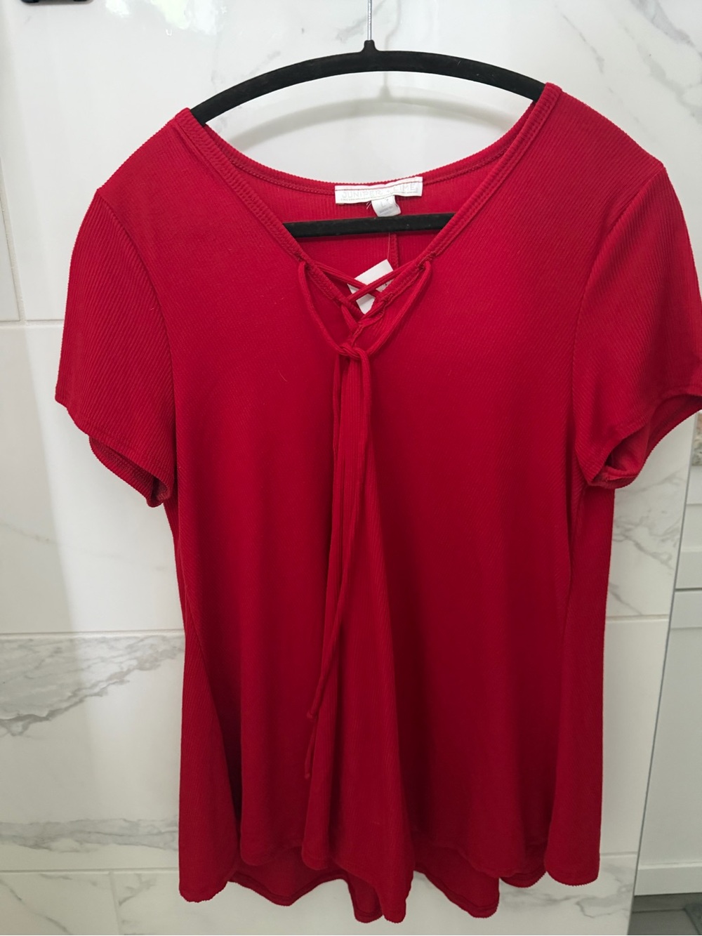 Women’s Crimson Lace-Up V-Neck Short Sleeve Top